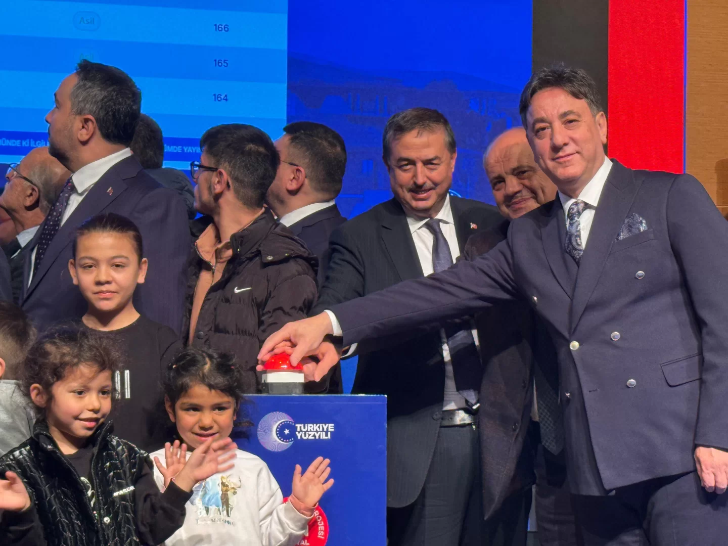 Develi’mizde Hayata Geçirilecek 300 Konutluk Proje Hak Sahiplerini Buldu